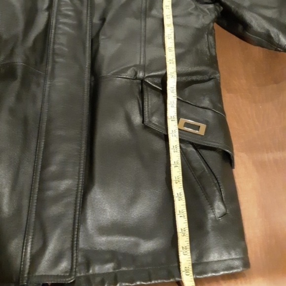 Womens Leather Jacket. - Picture 6 of 10